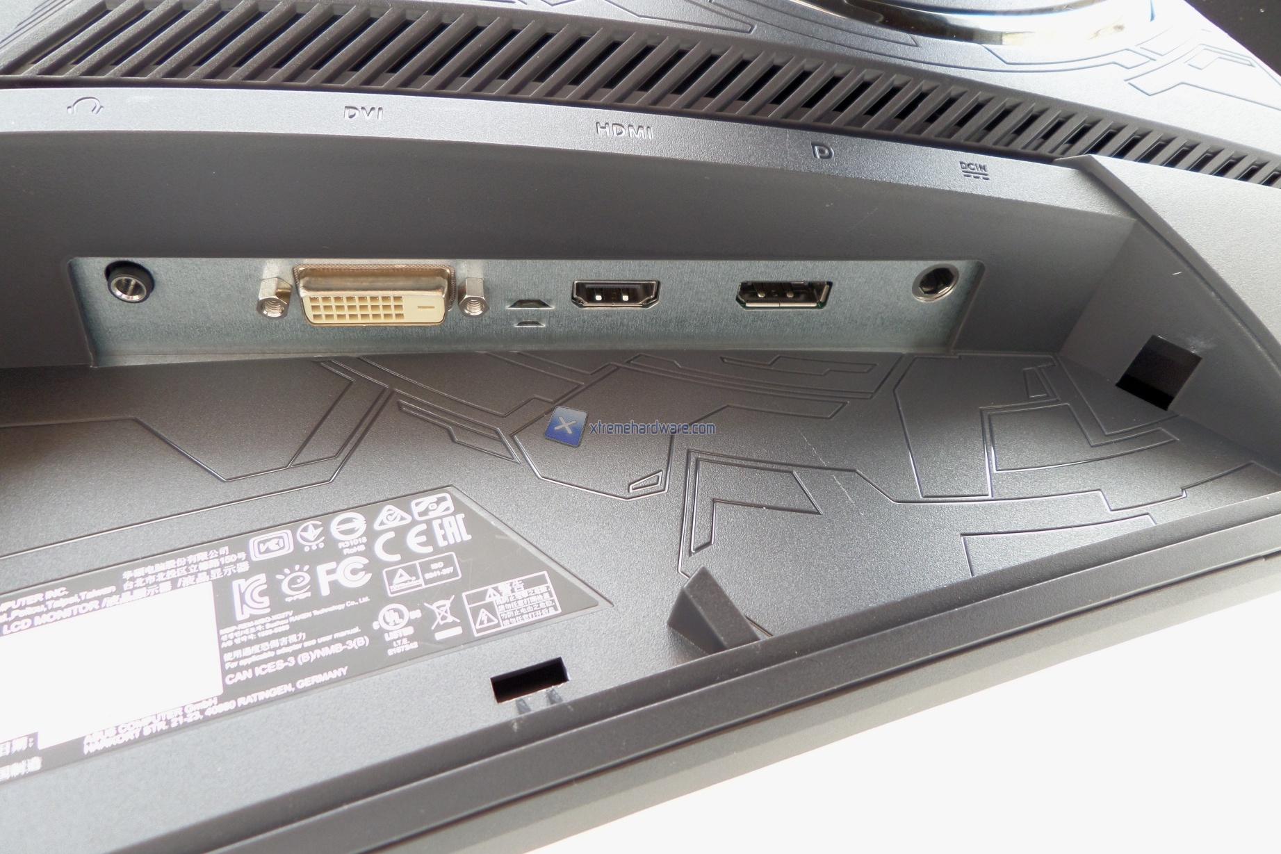 ASUS ROG XG27VQ 22